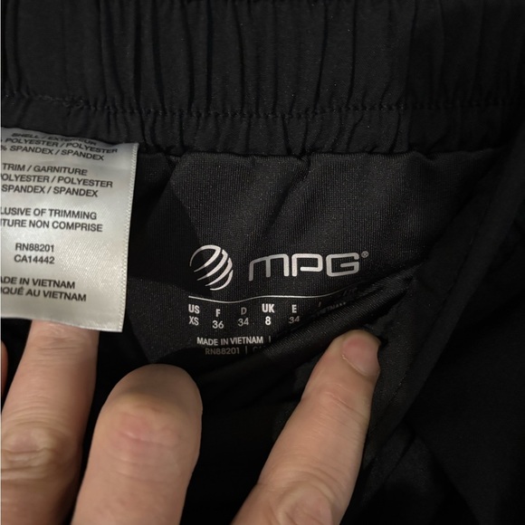 MPG Black Athletic Shorts Lightweight Moisture-Wicking - Picture 2 of 3